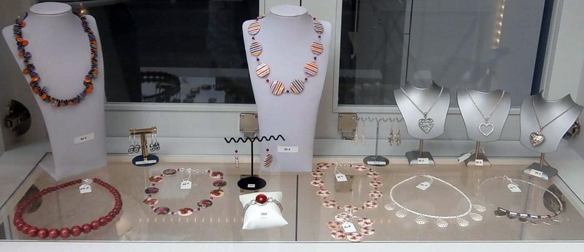 LES PERLES DE PAULINE à Cahors, boutique de perles et de bijoux en perles à Cahors.